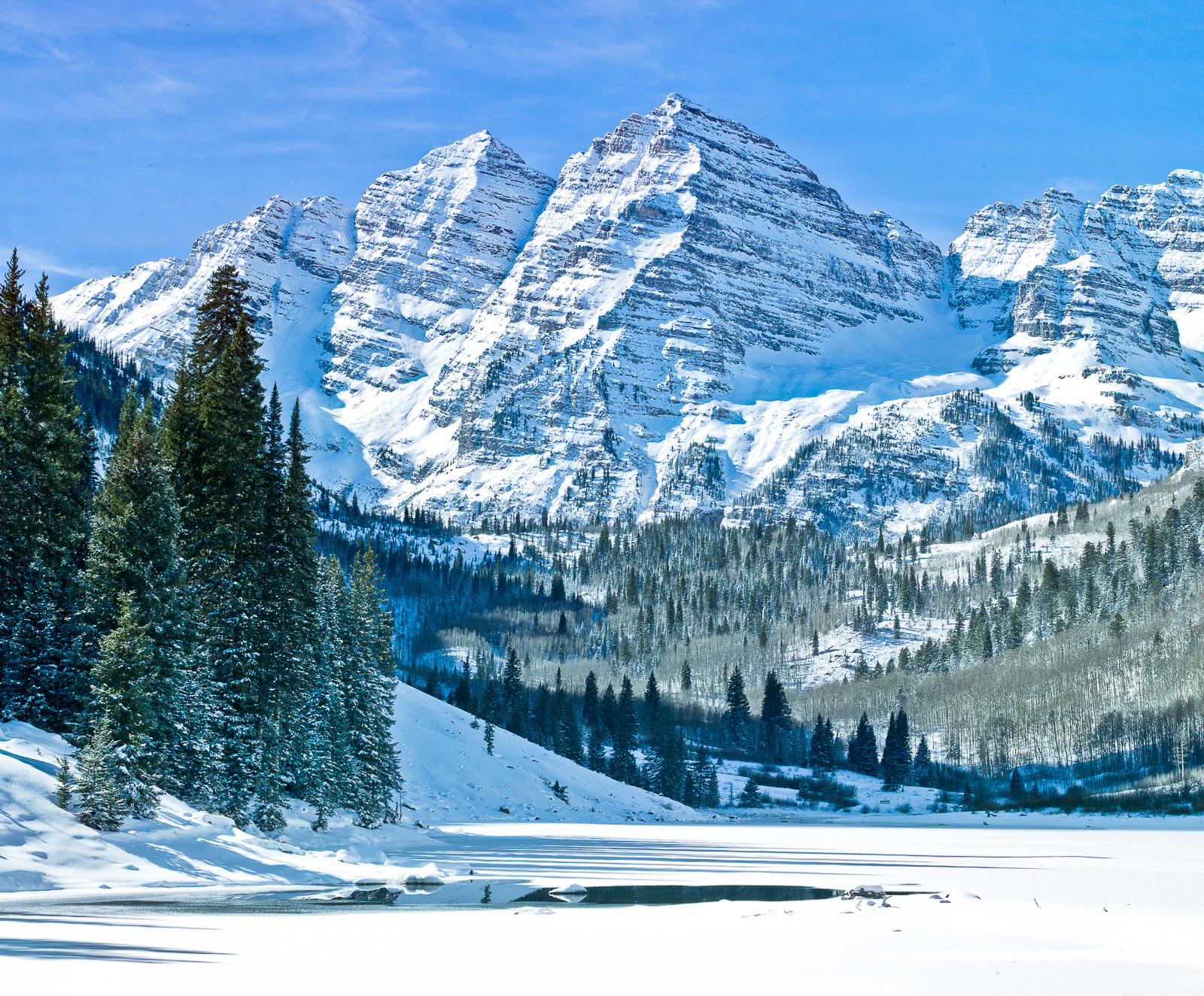 Winter has arrived, but the tourist haven't.  Catching the scene between seasons is like cheating.   Aspen still sit quietly...