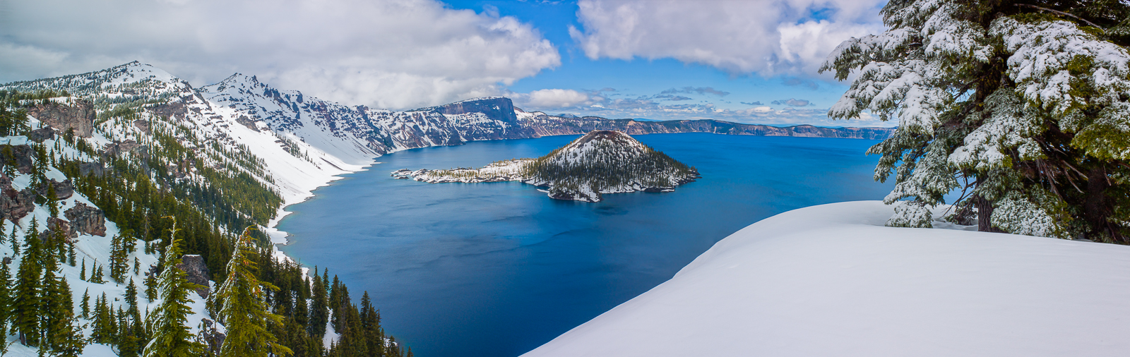 Fresh snow on Crater Lake