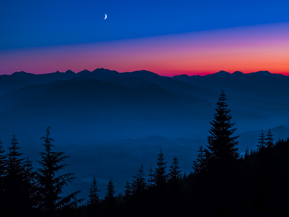 There is peace in the air when the sun has set and moon has begun to shine in that night sky. &nbsp; The air seems to hold still...